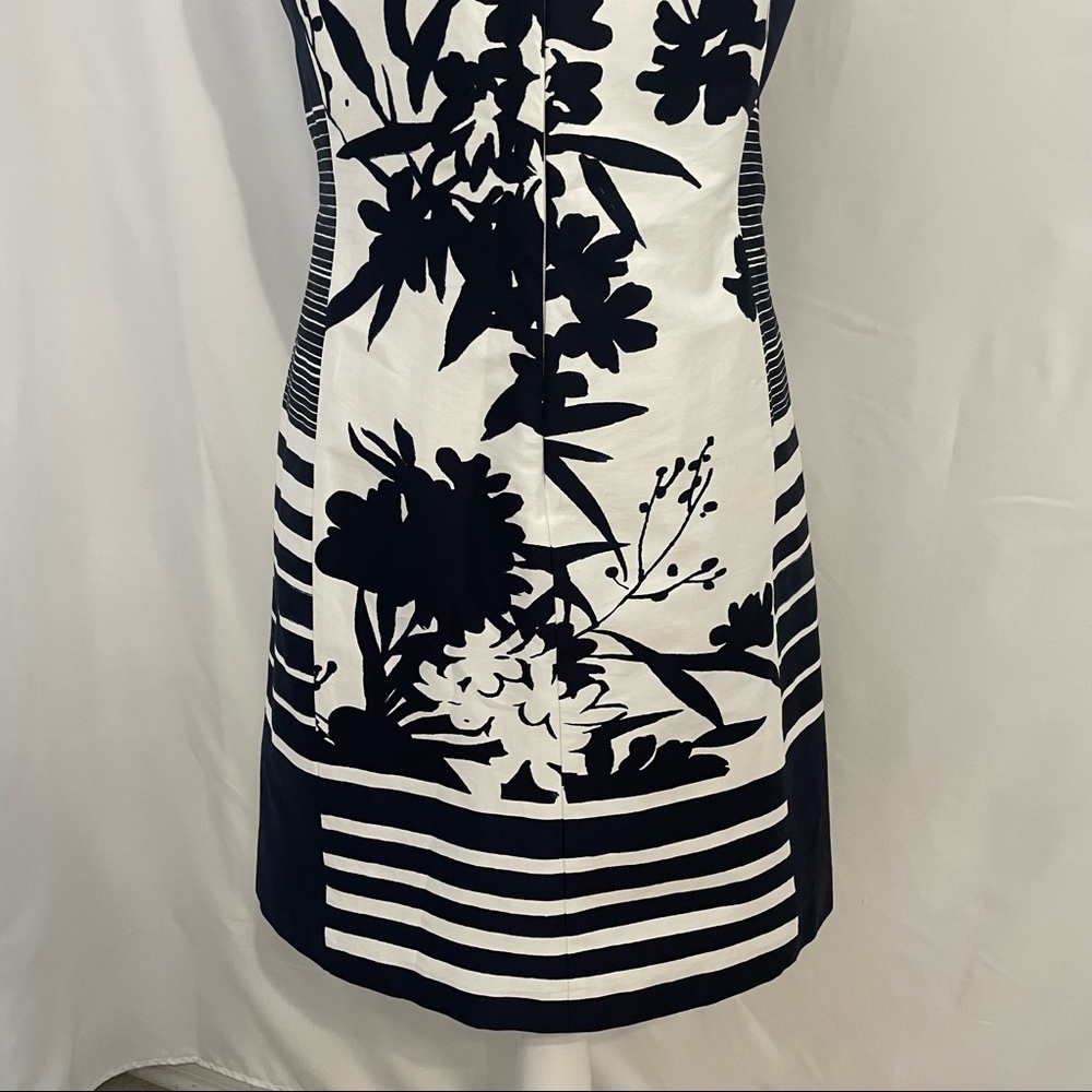 Lauren Ralph Lauren navy blue and white dress.  Size 14 - Picture 11 of 13